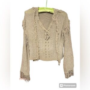 Uniq Tan Knit Fringe V-Neck Crop Sweater SZ M